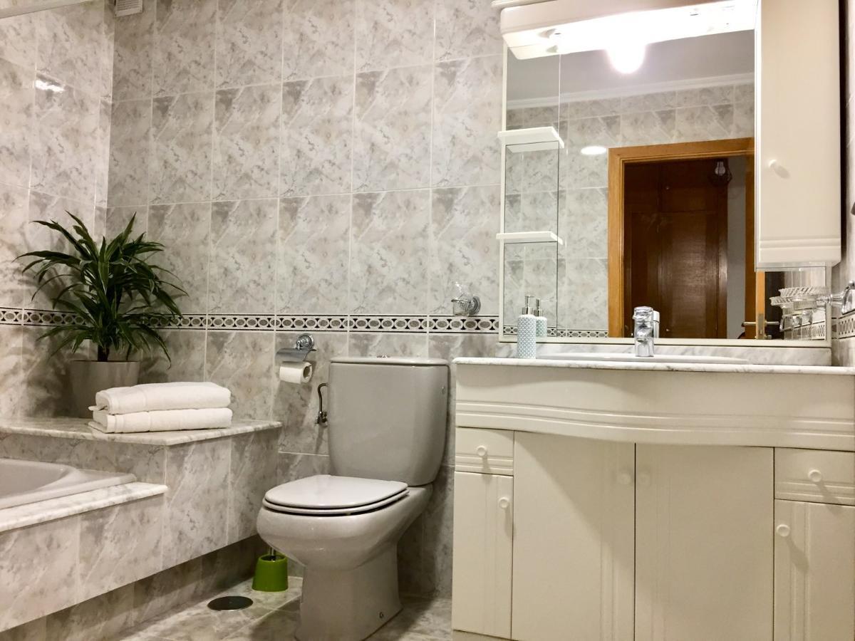 De Camino Vivienda De Uso Turistico Appartamento Arzúa Esterno foto